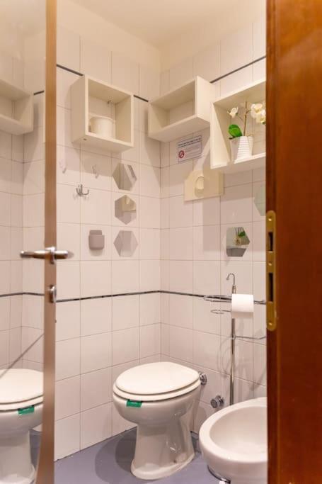 Porta Nuova Moscova: Cozy Apartment Near Duomo! มิลาน ภายนอก รูปภาพ
